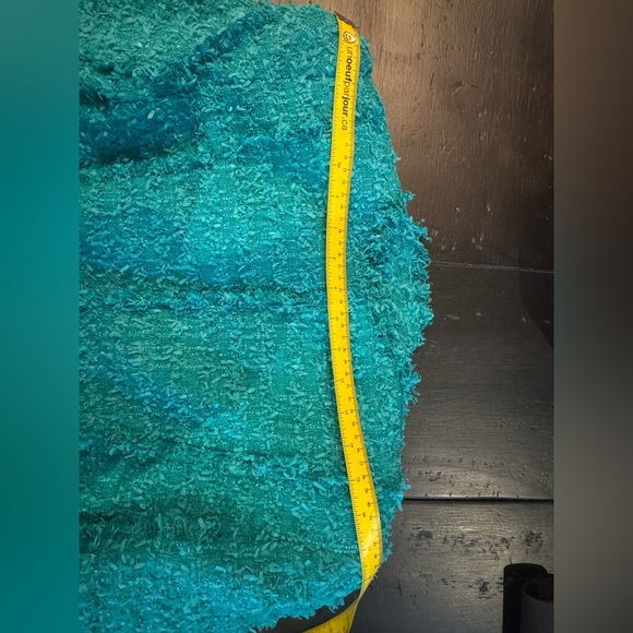 Brand new BALMAIN Tweed Jacket with Embossed Gold Tone Buttons - Picture 7 of 8